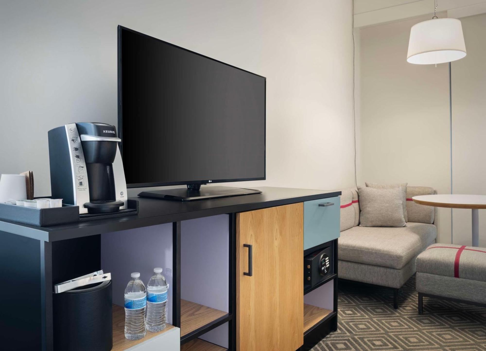 Freepoint Hotel Cambridge, Tapestry Collection By Hilton Exterior foto