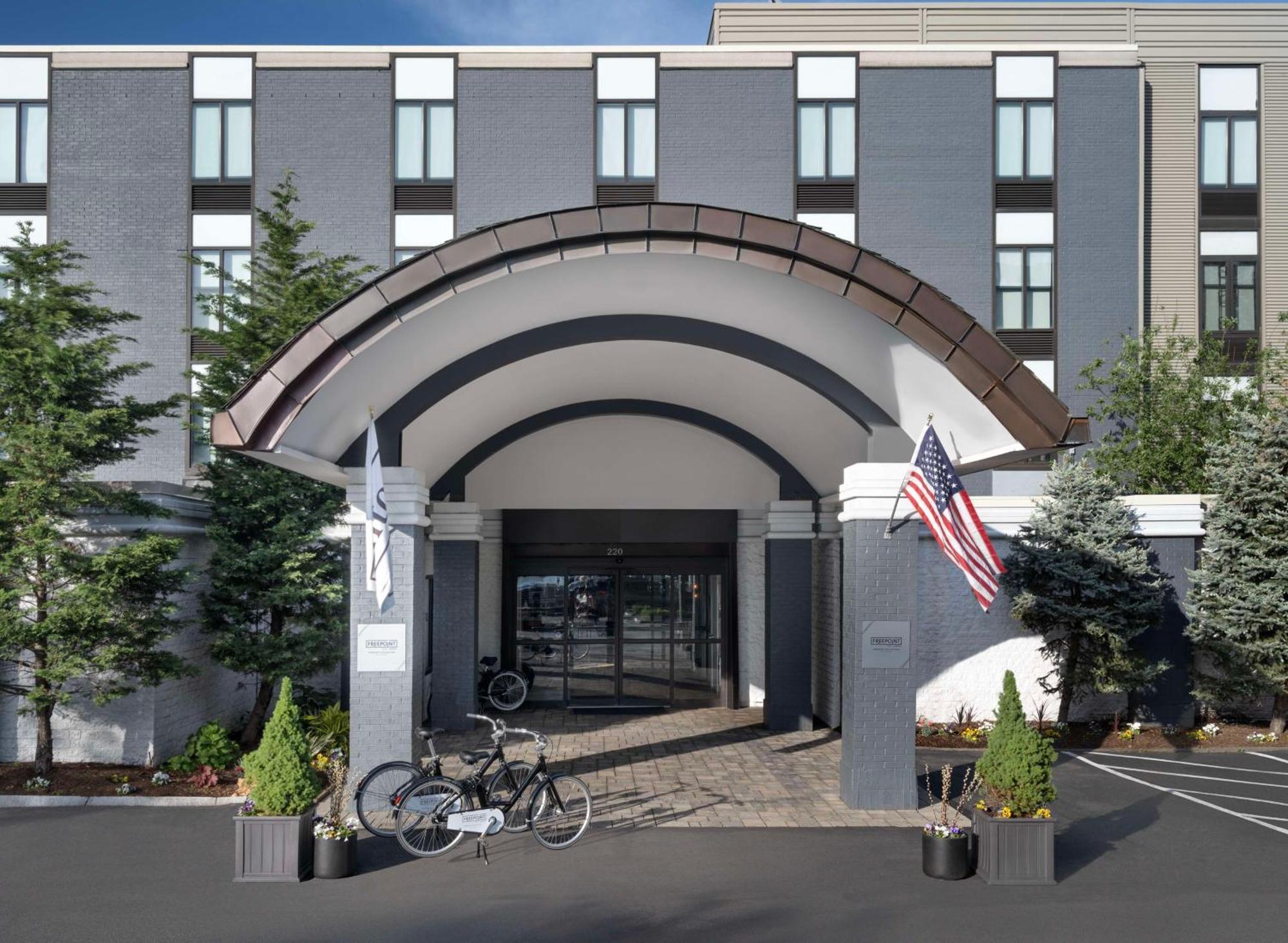 Freepoint Hotel Cambridge, Tapestry Collection By Hilton Exterior foto