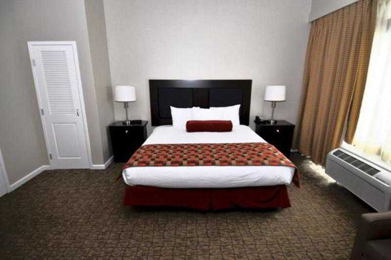 Freepoint Hotel Cambridge, Tapestry Collection By Hilton Exterior foto